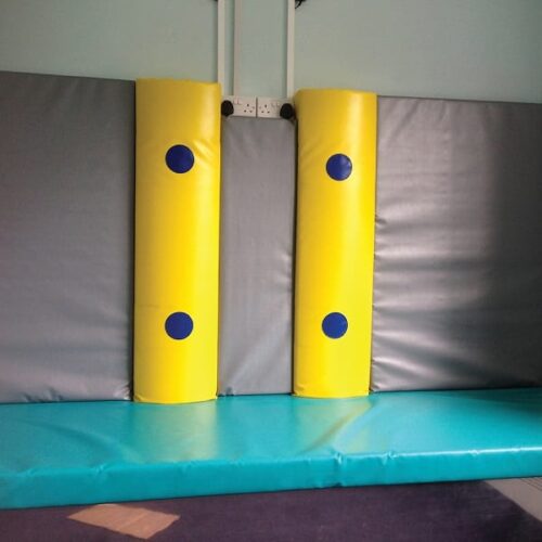 vibrating soft play pillars